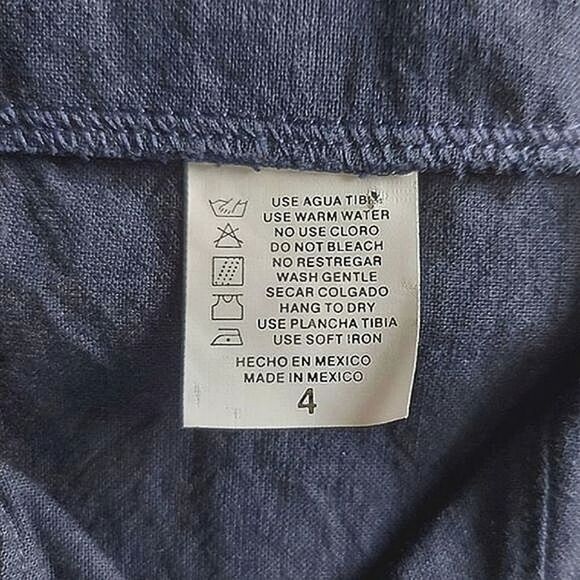 Kid's navy short sleeve Mexican guayabera shirt - Picture 3 of 9